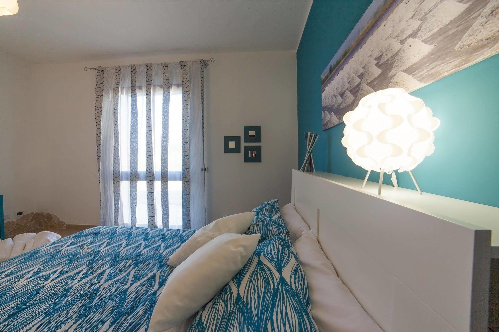 Bed and Breakfast Bianco Sale Trapani Рильево Экстерьер фото